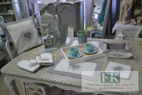 BIEŻNIK SERWETKA BIAŁE SERCE 85X85 PROWANSJA SHABBY CHIC VINTAGE LOFT