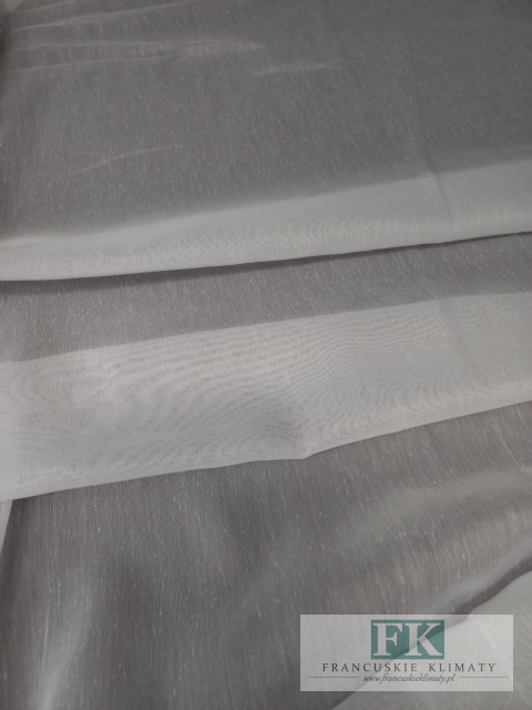 KUPON 178 x 300 cm MATERIAŁ TKANINA BATYST PASY HAFTOWANE , WYS 300 CM , BIEL