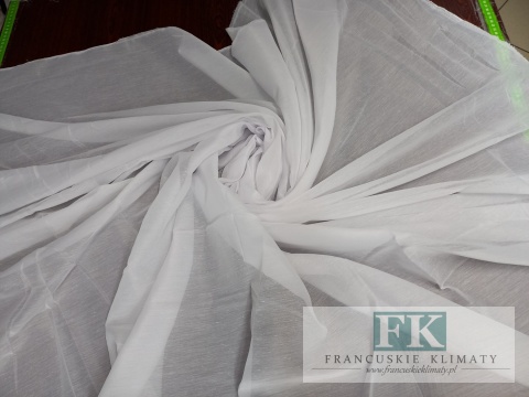 KUPON 178 x 300 cm MATERIAŁ TKANINA BATYST PASY HAFTOWANE , WYS 300 CM , BIEL