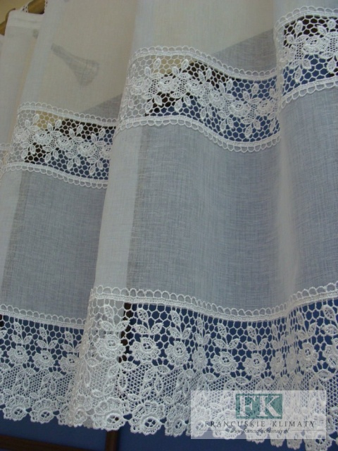 ZAZDROSTKA gotowa ZAZDROSKA , 165/60 PROWANSJA , BATYST , GIPIURA METRAŻ