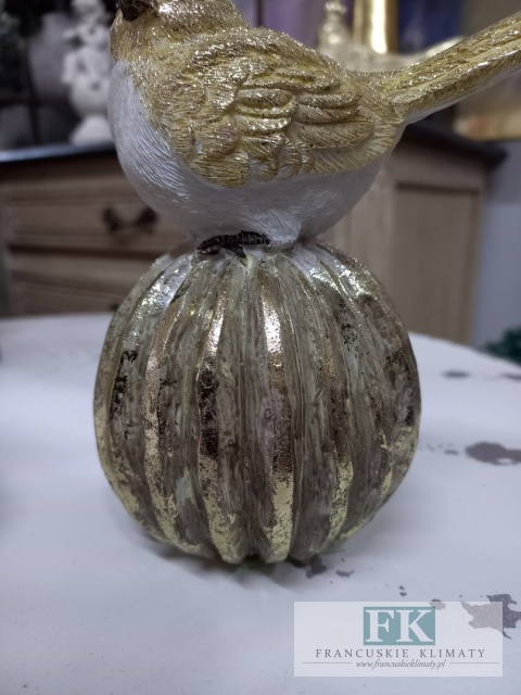FIGURA PTASZEK NA KULI "KRÓLOWA" 15,5 cm biel złoto brokat
