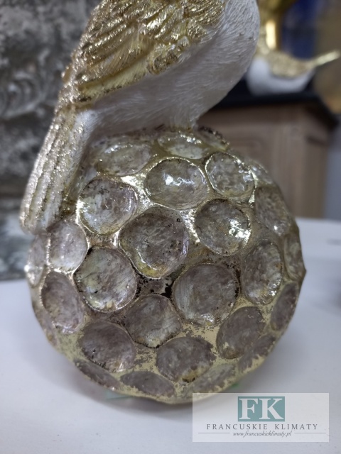 FIGURA PTASZEK NA KULI "KRÓL" 16 cm biel złoto brokat