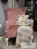 ZACHWYCAJĄCY FOTEL USZAK 117 CM plusz brudny róż