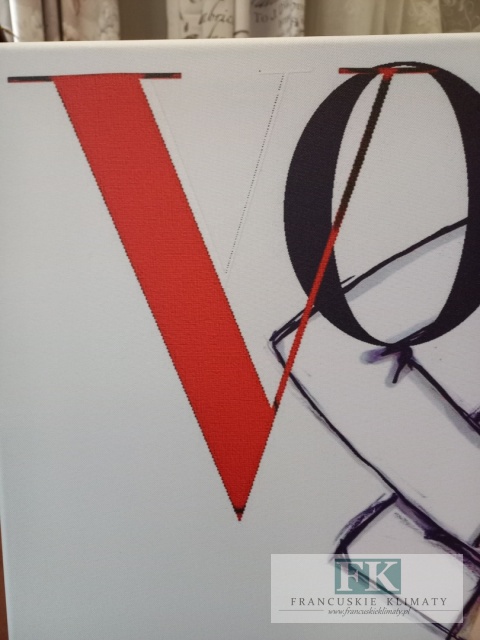 OBRAZ NA PŁÓTNIE ,,MODELKA VOGUE' 70 / 100 CM