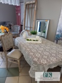 OBRUS NICIANY 140 / 200 CM , 100 % BAWEŁNA tkany klockowo SZYDEŁKOWY