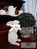 FIGURA KRÓLIK ZAJĄC Z KOKARDKĄ 27 cm jak pleciony