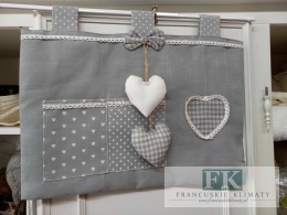 WIELOFUNKCYJNY ORGANIZER na szelkach z serduszkami SHABBY