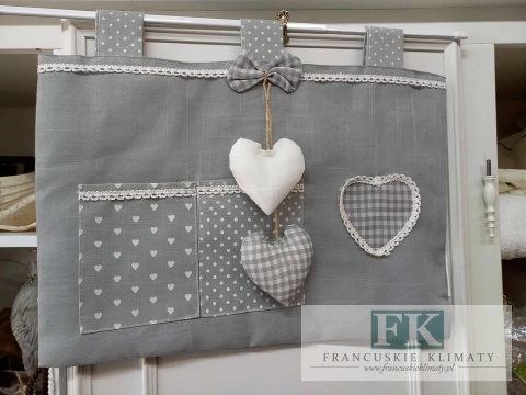 WIELOFUNKCYJNY ORGANIZER na szelkach z serduszkami SHABBY