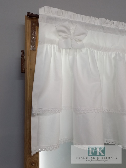 ZAZDROSTKA SZYTA KOKARDKA BIEL 120/45 BAWEŁNA SHABBY