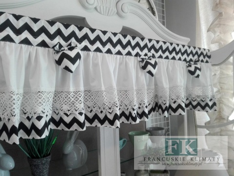 ZAZDROSTKA ZAZDROSKA SZYTA SERCE SERDUSZKO 120/50 BAWEŁNA KORONKA zygzak czerń - biel