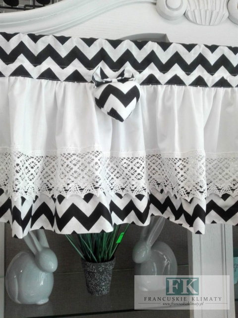 ZAZDROSTKA ZAZDROSKA SZYTA SERCE SERDUSZKO 120/50 BAWEŁNA KORONKA zygzak czerń - biel