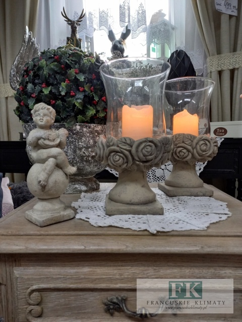 ŚWIECZNIK , LAMPION NA NODZE 27 CM SHABBY