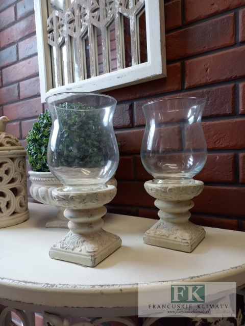 ŚWIECZNIK , LAMPION NA NODZE 27 CM SHABBY