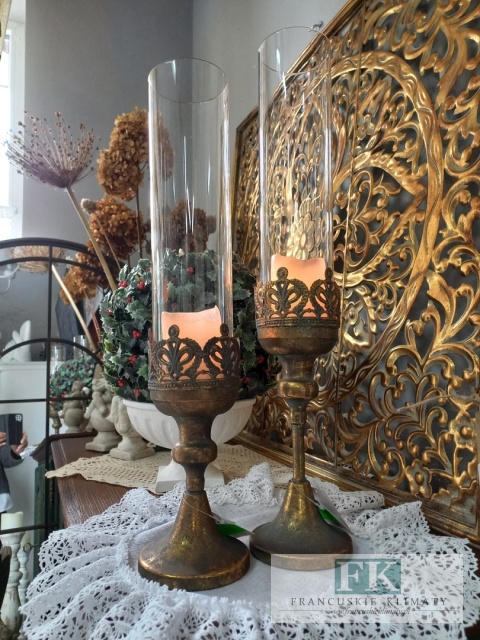 ŚWIECZNIK , LAMPION NA NODZE 46,5 CM SHABBY