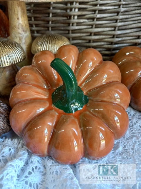 DEKORACJNA FIGURA DYNIA 14 CM CERAMIKA