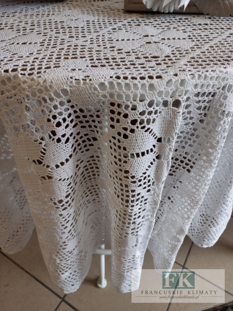 OBRUS NICIANY SZYDEŁKO fi 120 cm koło BIEL 100 % BAWEŁNA tkany klockowo SZYDEŁKOWY