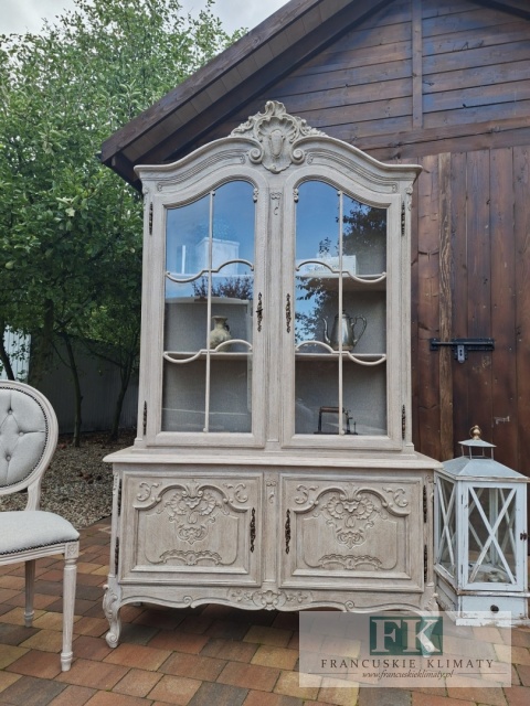 REZERWACJA
