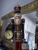 FIGURA DZIADEK DO ORZECHÓW Z ZEGAREM 51 cm