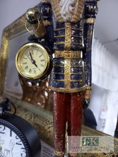 FIGURA DZIADEK DO ORZECHÓW Z ZEGAREM 51 cm