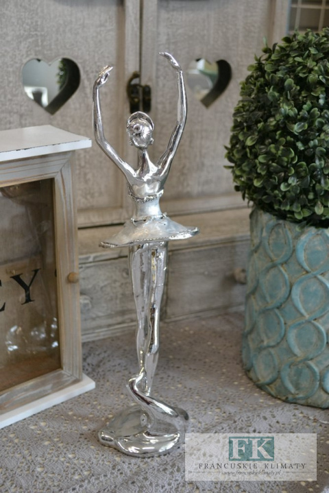 FIGURA BALETNICA 37 CM
