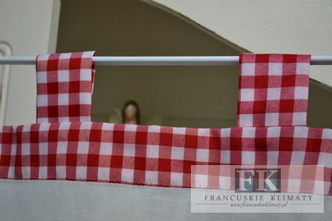 ZAZDROSTKA ZAZDROSKA NA SZELKACH , BAWEŁNA 100% WYS 60 CM KRATKA CZERWONA ZAZDROSTKA ZAZDROSKA NA SZELKACH , BAWEŁNA 100% WYS 60 CM KRATKA CZERWONA