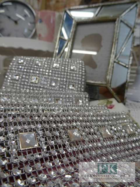 CYRKONIE GLAMOUR PASMANTERIA METRAŻ SREBRNE HAMPTON