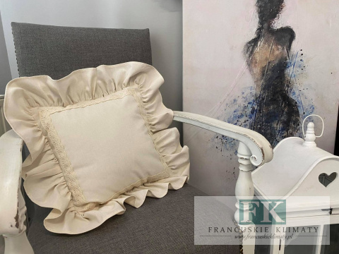 POSZEWKA 60x60cm ( na jaśka 40 x 40cm ) FALBANY KORONKA STYL FRANCUSKI SIELANKA VITANGE RETRO