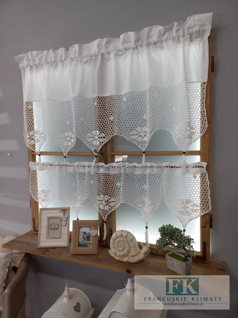 ZAZDROSTKA SZYDEŁKOWA "BABCINE ROBÓTKI" 70/150 BIEL , PROWANSJA , SHABBY ZAZDROSTKA SZYDEŁKOWA "BABCINE ROBÓTKI" 70/150 BIEL , PROWANSJA , SHABBY