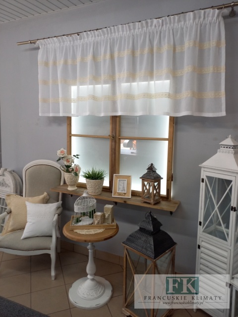 ZAZDROSTKA LAMBREKIN BATYST KORONKA 330/80 , PROWANSJA , SHABBY CHIC, VINTAGE , RETRO