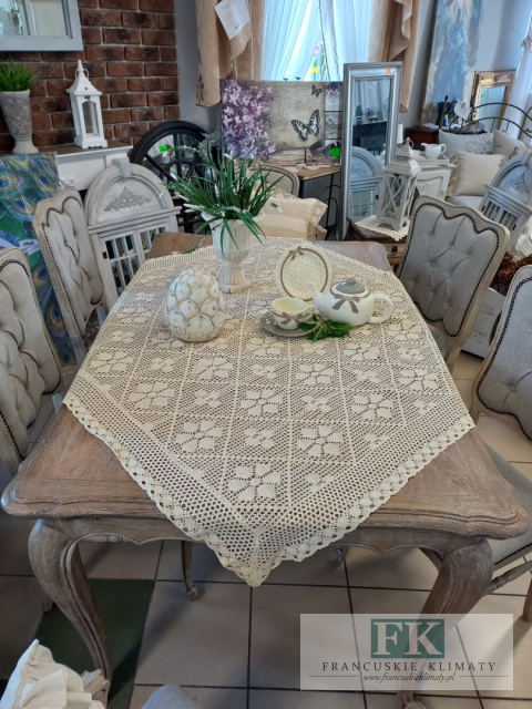 OBRUS NICIANY 120 / 120 CM , KREM 100 % BAWEŁNA tkany klockowo SZYDEŁKOWY OBRUS NICIANY 120 / 120 CM , KREM 100 % BAWEŁNA tkany klockowo SZYDEŁKOWY