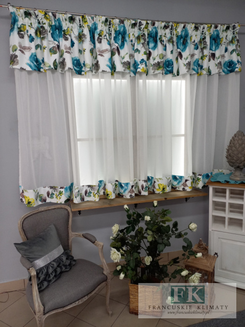 FIRANA Z LAMBREKINEM I MARGINESEM DOLNYM KWIATY VELVET ETAMINA ECRU 400/150 FIRANA Z LAMBREKINEM I MARGINESEM DOLNYM KWIATY VELVET ETAMINA ECRU 400/150