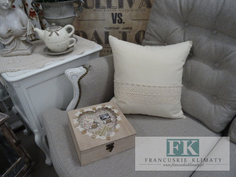 KŁ. POSZEWKA DEKORACYJNA PERŁA KREMOWA 40X40 SHABBY , PROWANSJA , VINTAGE