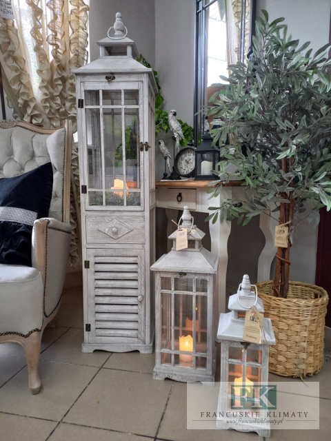 DREWNIANA LATARNIA , LAMPION Z SZAFKĄ I SZUFLADĄ 145 CM